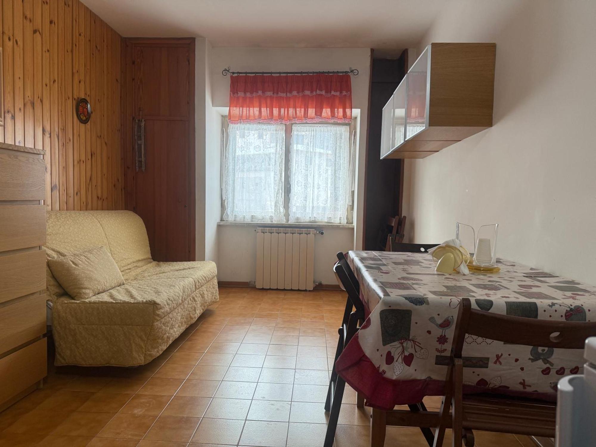 Villaggio Dello Sciatore Residence Paradiso Appartamenti E Monolocale Roccaraso Luaran gambar