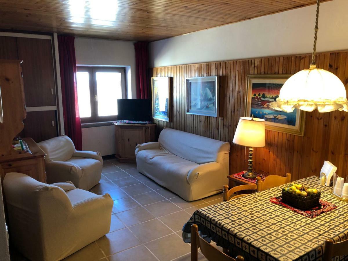 Villaggio Dello Sciatore Residence Paradiso Appartamenti E Monolocale Roccaraso Luaran gambar